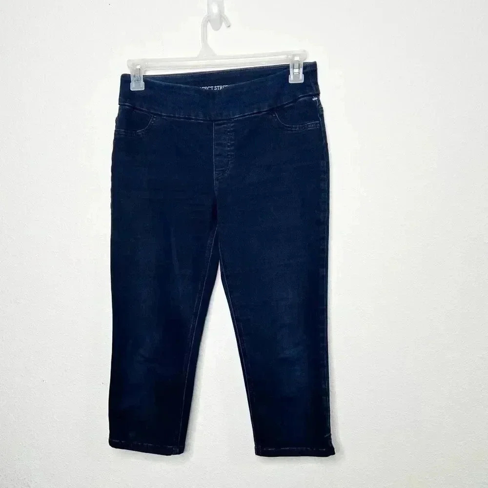 Chico’s Women’s Perfect Stretch Dark Denim Pull On Capris Pants Size 0 (Sm 4/6)